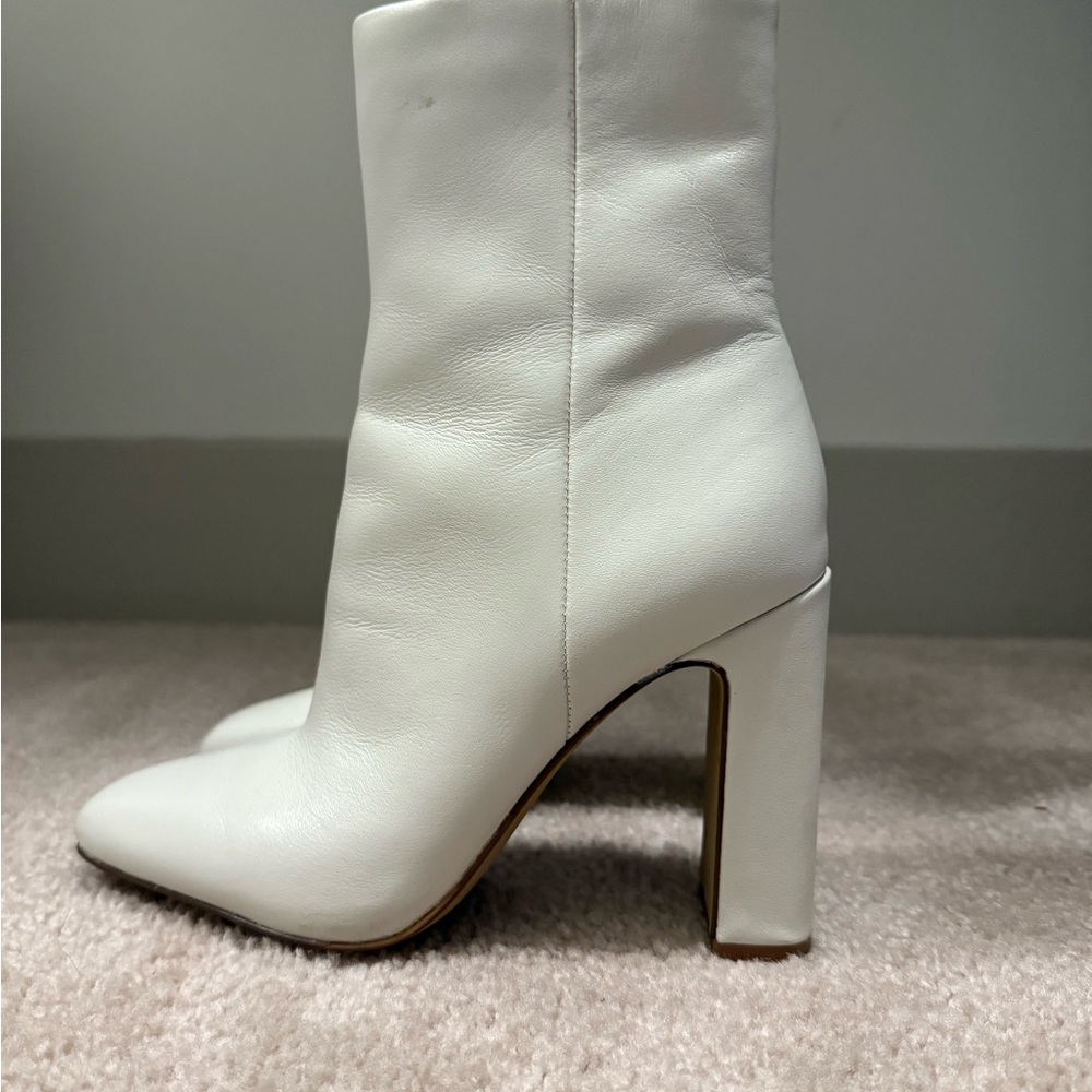 Steve Madden White Heeled Boots